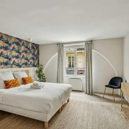 Luxury Family Duplex 4 Bdrs 10p - Republique Appartamento