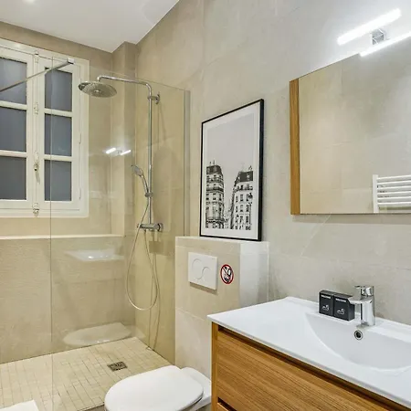 Luxury Family Duplex 4 Bdrs 10p - Republique Apartment Paris